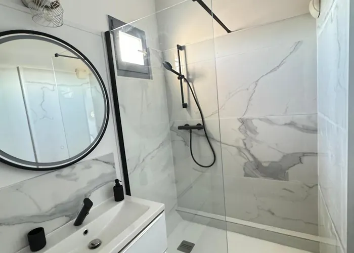 Apartmán De Charme Apercu Fréjus